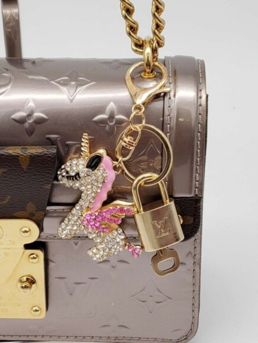 Authentic LV Gold Padlock & Key Set ✨ Luxury Bag Charm w/ Unbranded Keychain - Picture 4 of 8